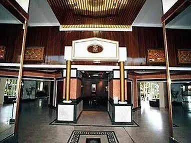 The - Adults Only מלון דירות 4*